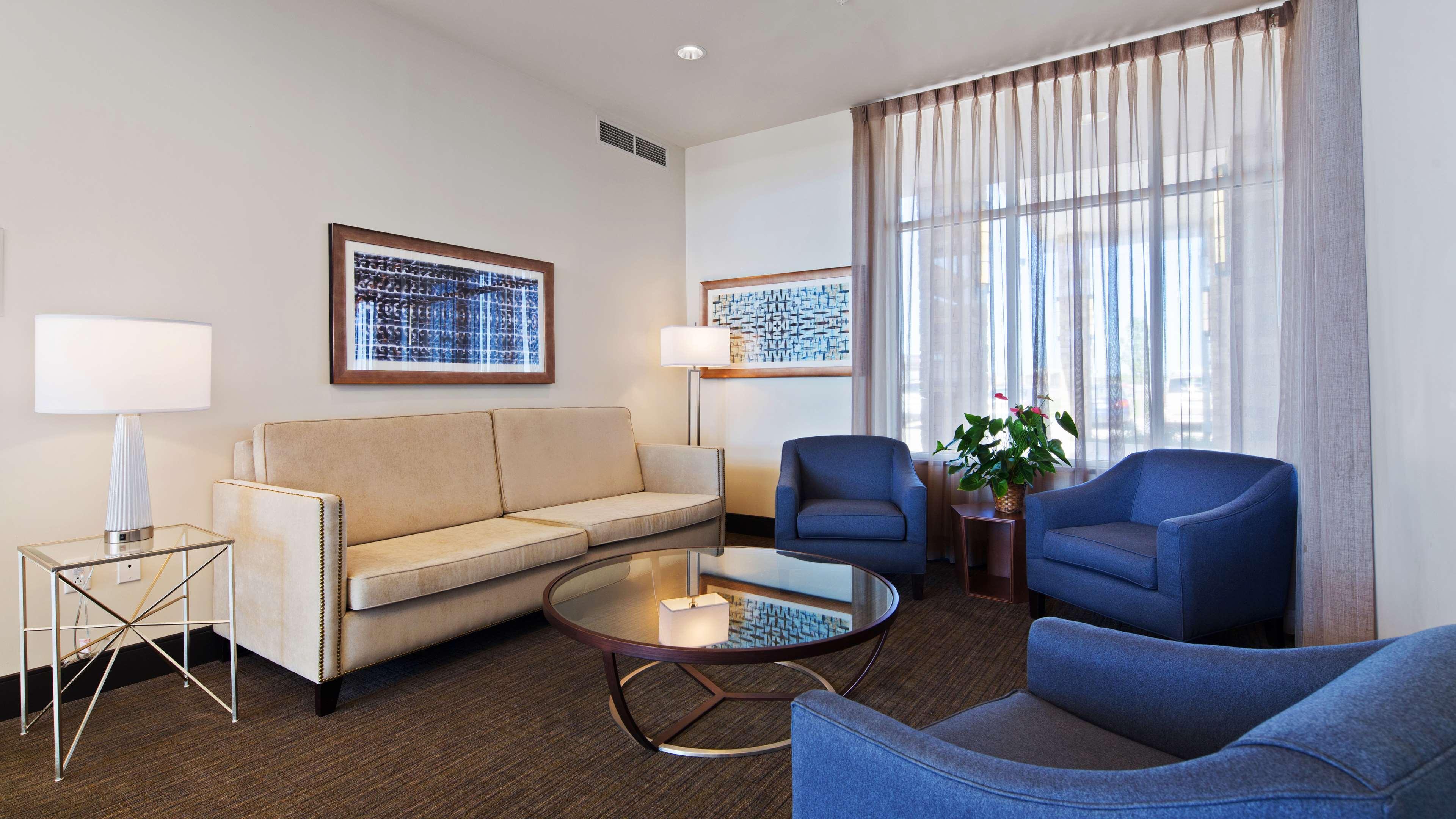 Americinn By Wyndham Woodstock Il Extérieur photo