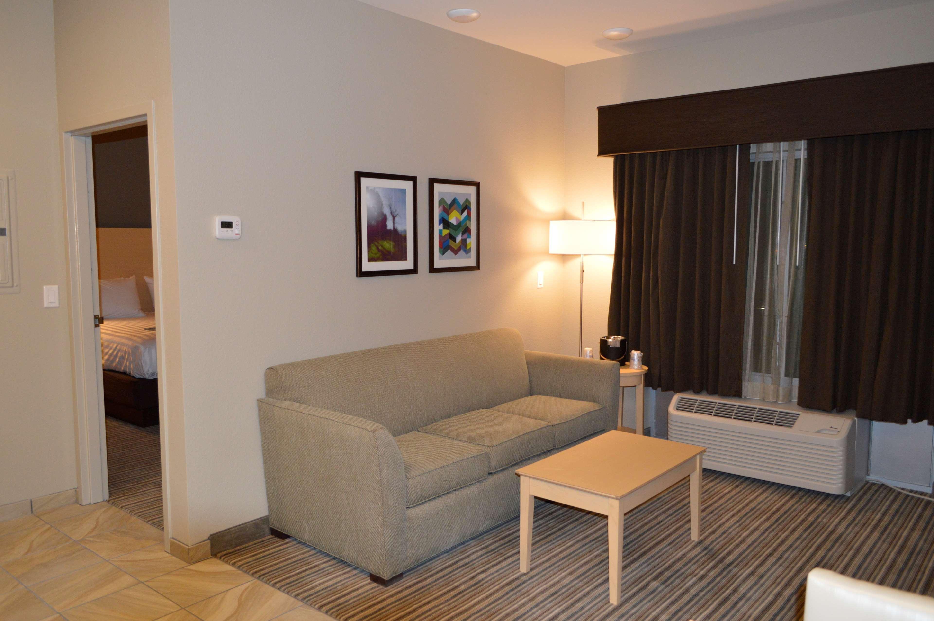 Americinn By Wyndham Woodstock Il Extérieur photo