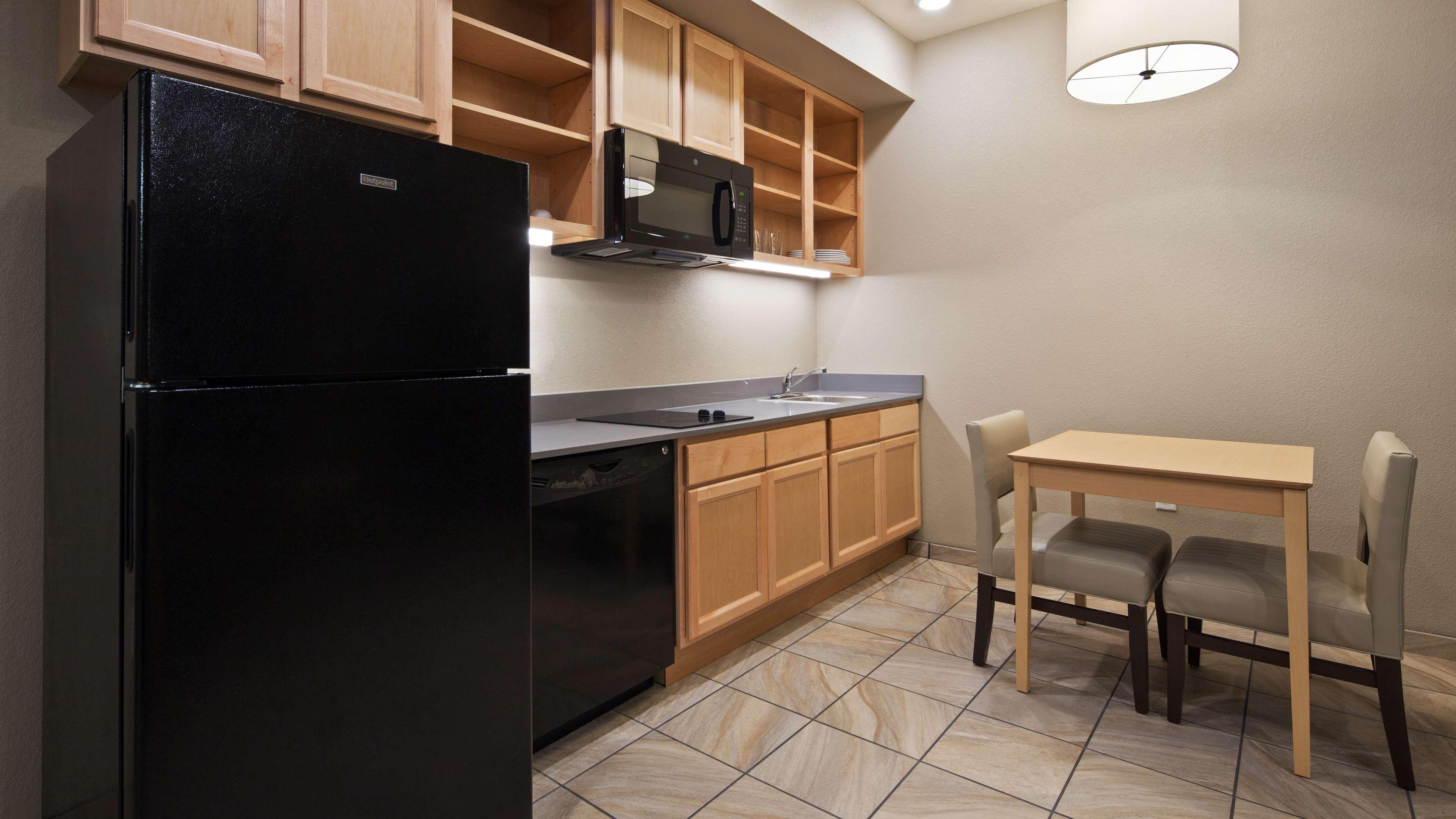 Americinn By Wyndham Woodstock Il Extérieur photo